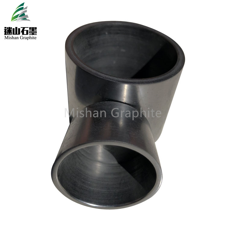 Graphite crucible for melting furnace