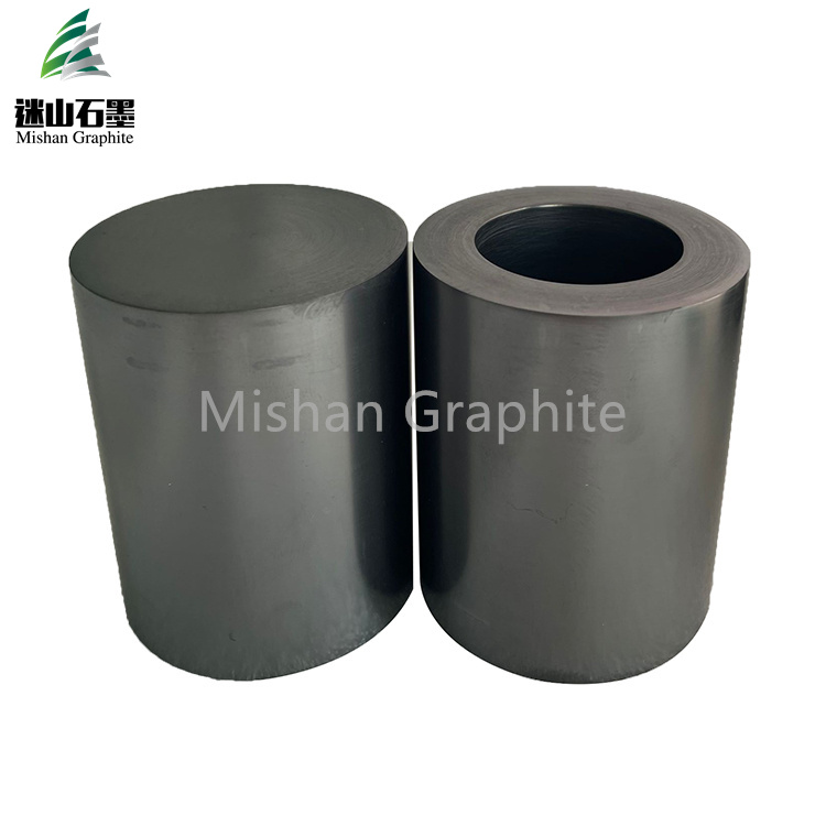 Graphite crucible for induction furnace