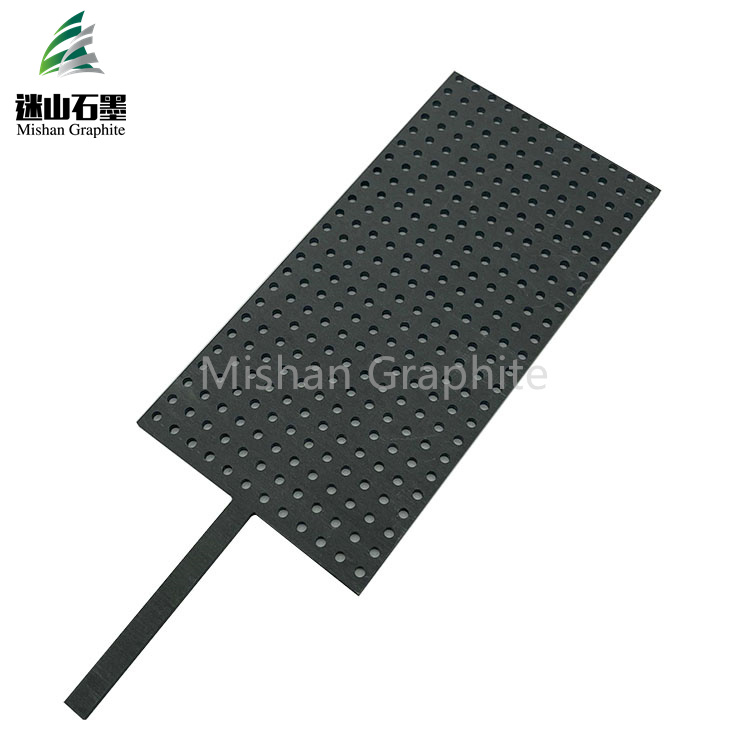 Carbon graphite plates for electrolysis
